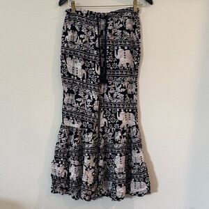 Elegant Black and White Elephant Print Wide Leg Pants
